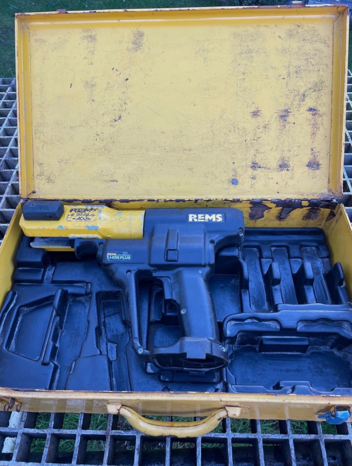 REMS Akku-Press 14.4V ACC – szerszám nélküli alapgép