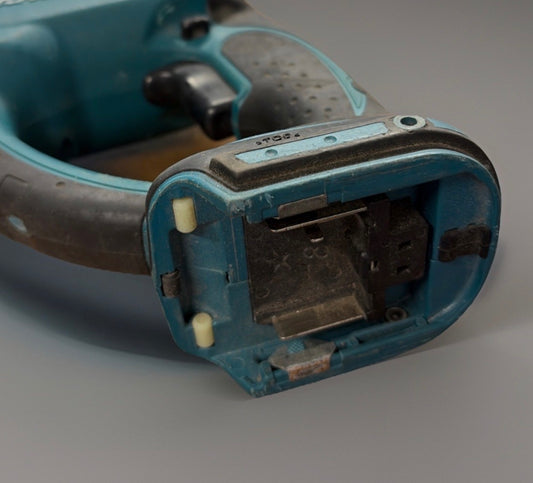Makita DHR202Z – 18V LXT SDS-Plus akkus fúrókalapács