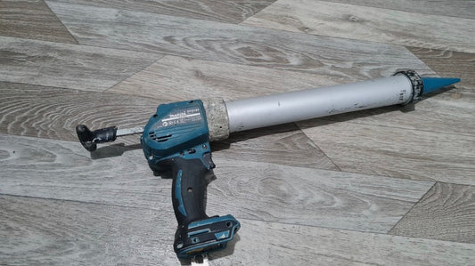 Makita DCG180Z – 18V LXT akkus tömítőpisztoly