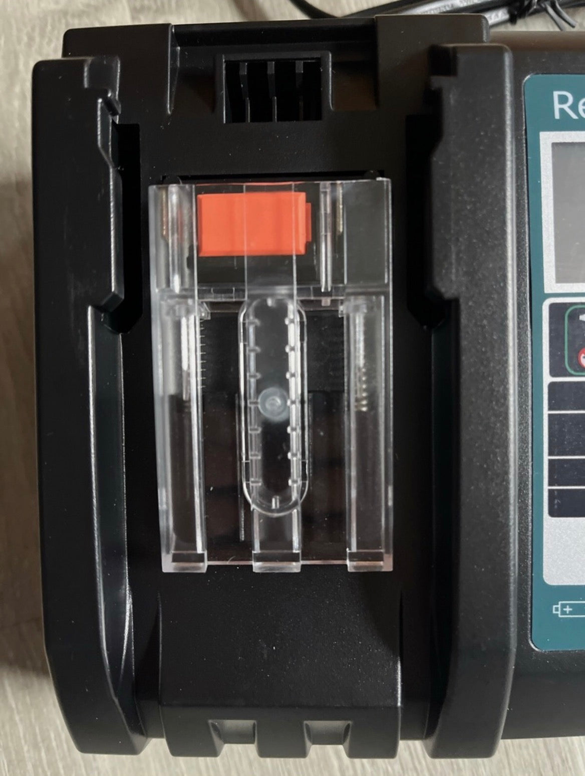 Makita DC18RC / DC18RD – 18V LXT gyorstöltők (BL1815–BL1830 és LXT400 kompatibilis)