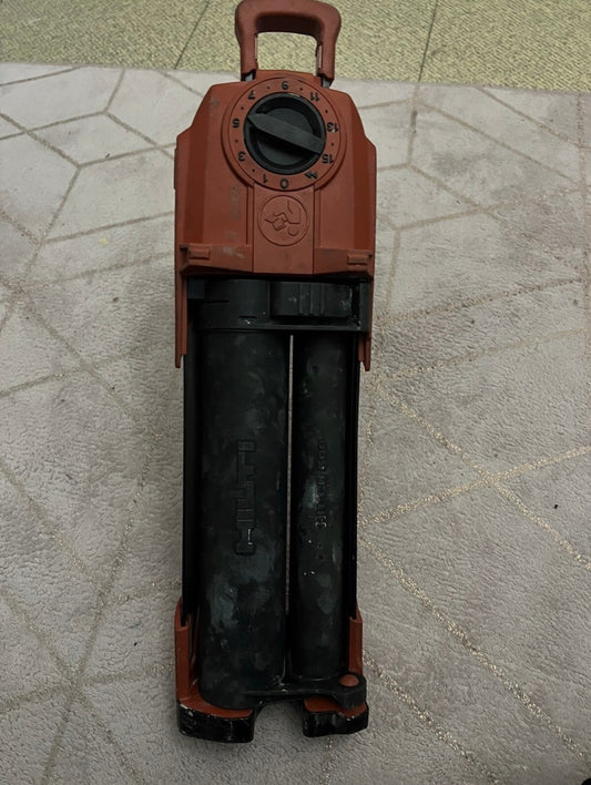 HILTI HDE 500-A22 – akkumulátoros vegyi dűbel adagoló