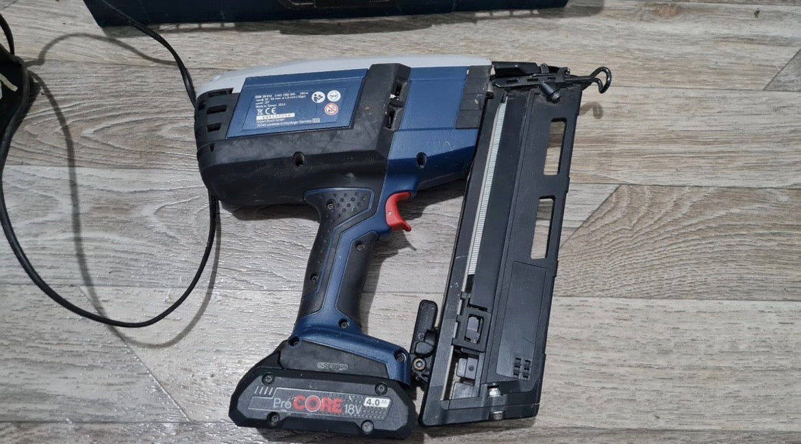 Bosch GSK 18V-LI Professional – 18V akkus szegező