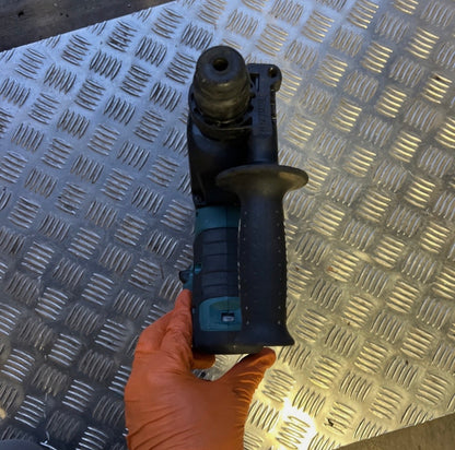 Makita DHR263Z – 18V LXT / 2×18V SDS-Plus akkus fúrókalapács
