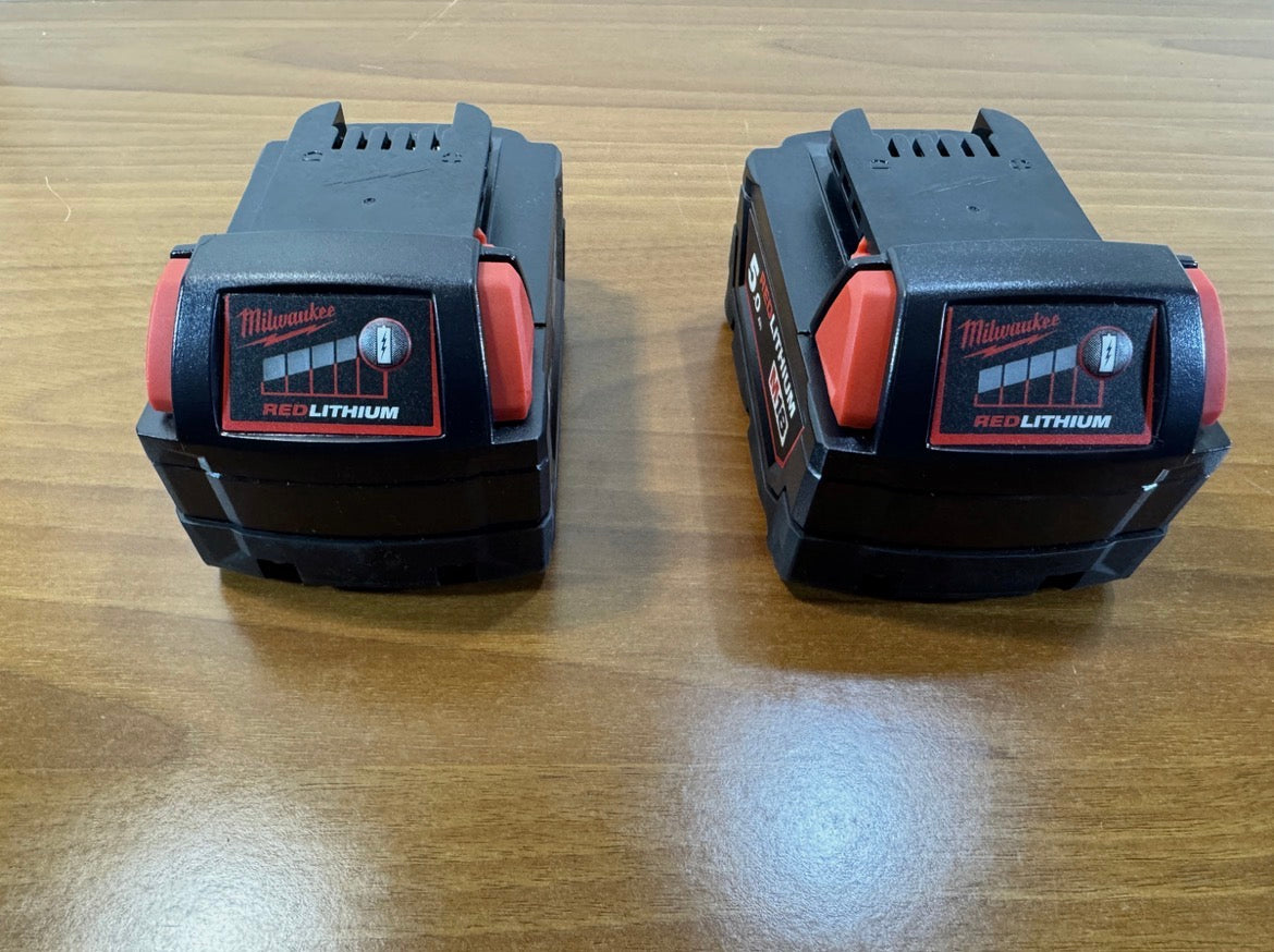 Milwaukee M18 FMTIW2F12 FUEL 1/2” ütvecsavarozó készlet – 2×5.0Ah akkumulátorral + M12-18FC gyorstöltővel