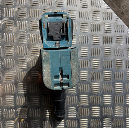 Makita DHR243Z – 18V LXT 3 üzemmódú SDS-Plus fúrókalapács