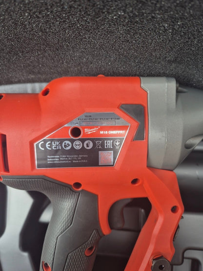 Milwaukee M18 ONEFPRT FUEL ONE-KEY szegecselőgép