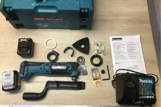 Makita TM30DSMJX5 12V CXT akkus multifunkciós szerszám szett (2 akkuval, töltővel, kofferrel)