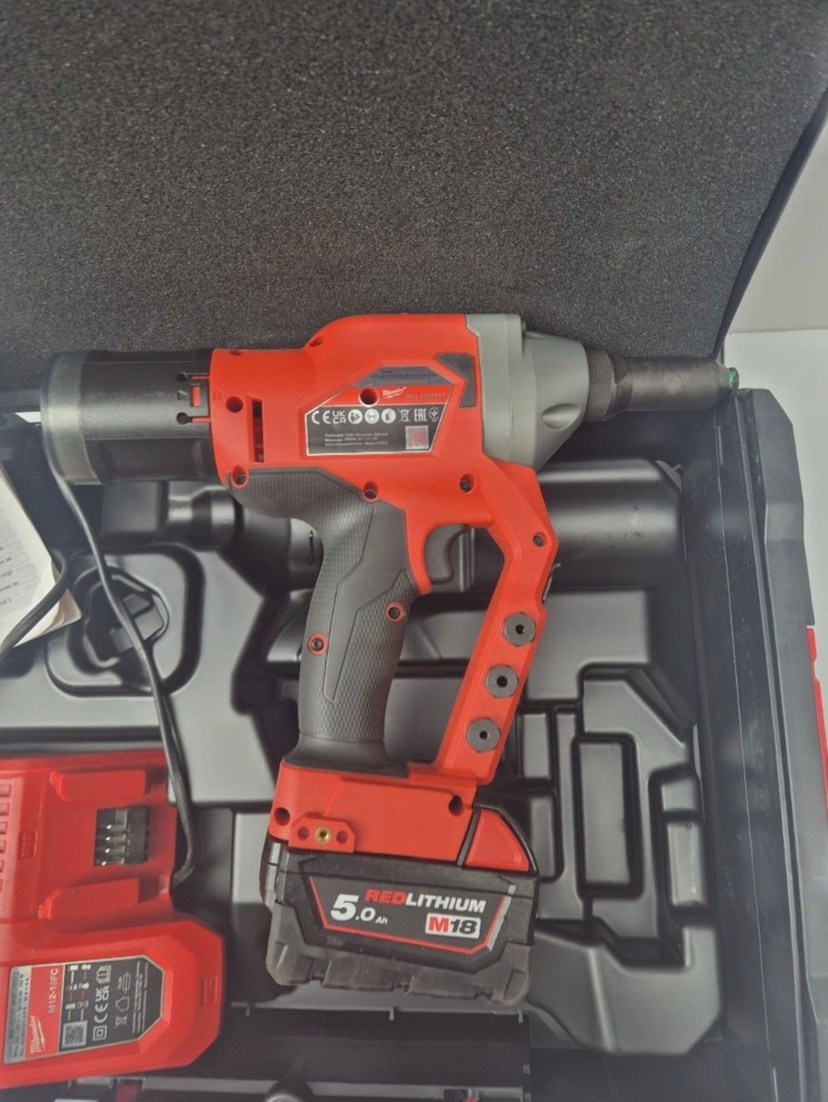 Milwaukee M18 ONEFPRT FUEL ONE-KEY szegecselőgép