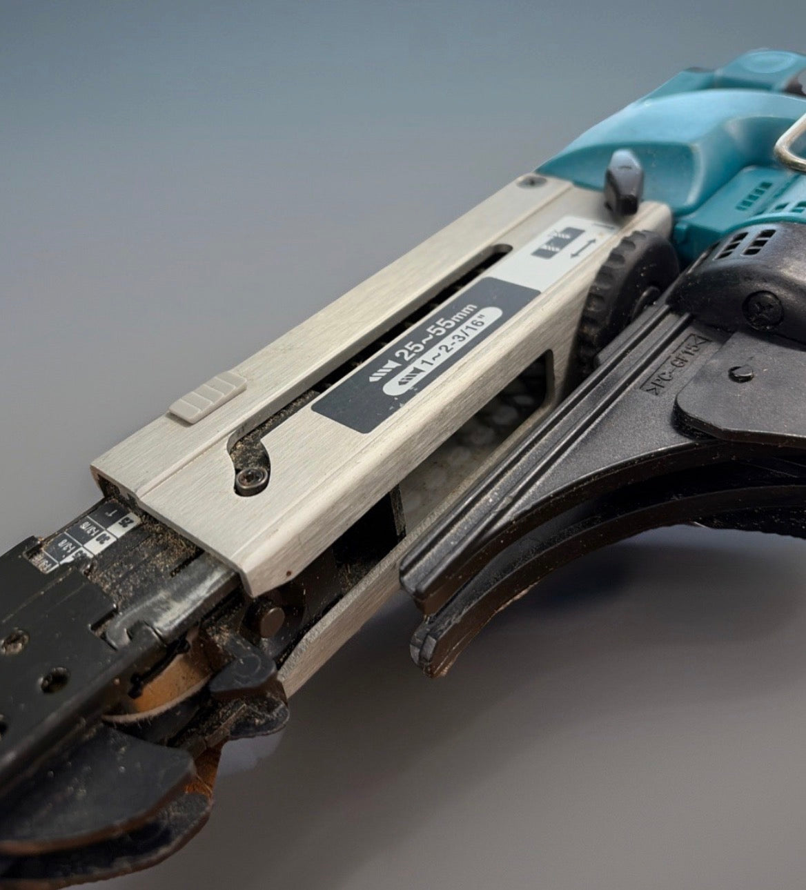 Makita DFR550Z – 18V LXT automata adagoló csavarhúzó