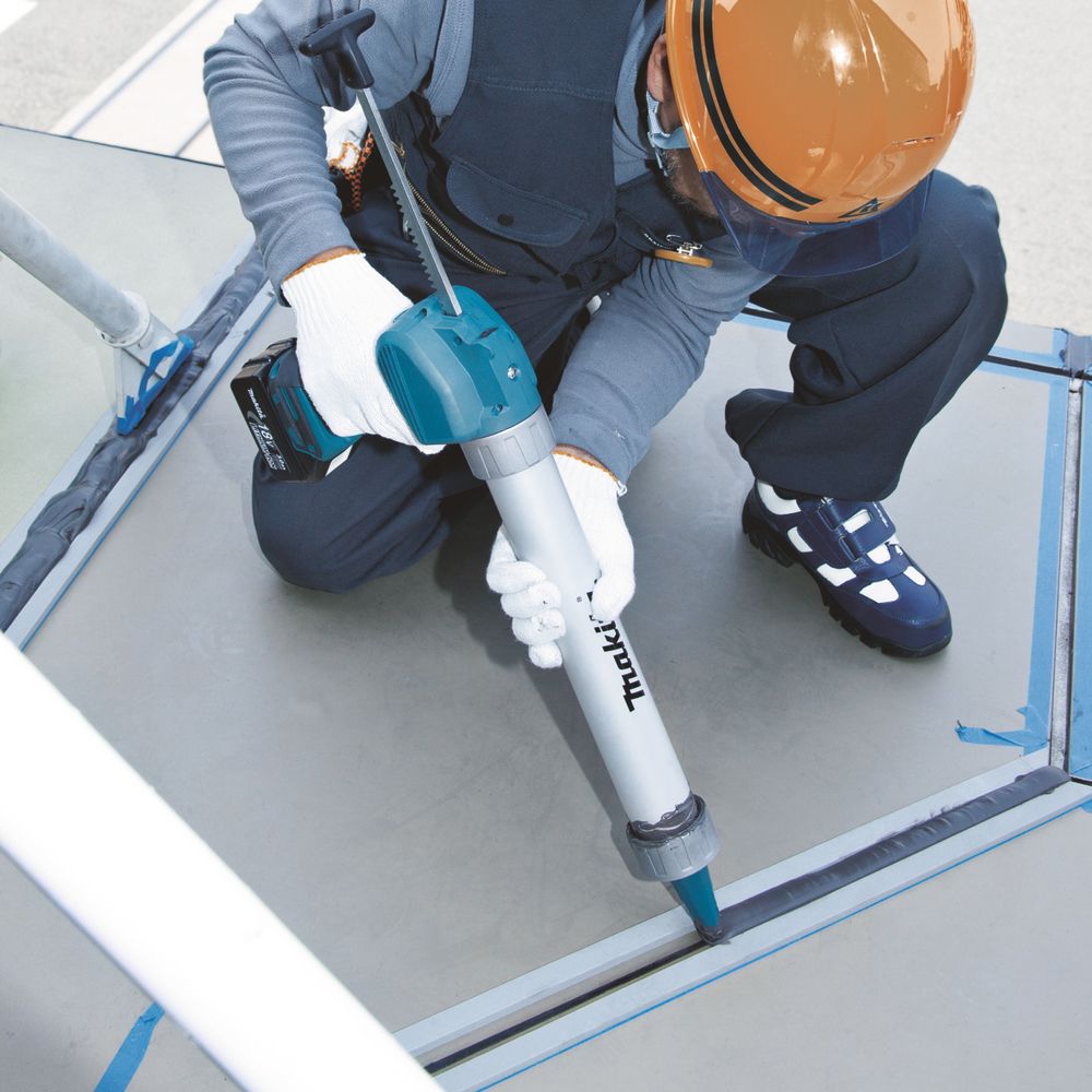 Makita DCG180ZX 18 V Akkumulátoros Kinyomópisztoly – Solo