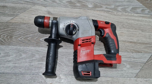 Milwaukee HD18 HX-0 – 18V M18 SDS-Plus fúró-vésőkalapács