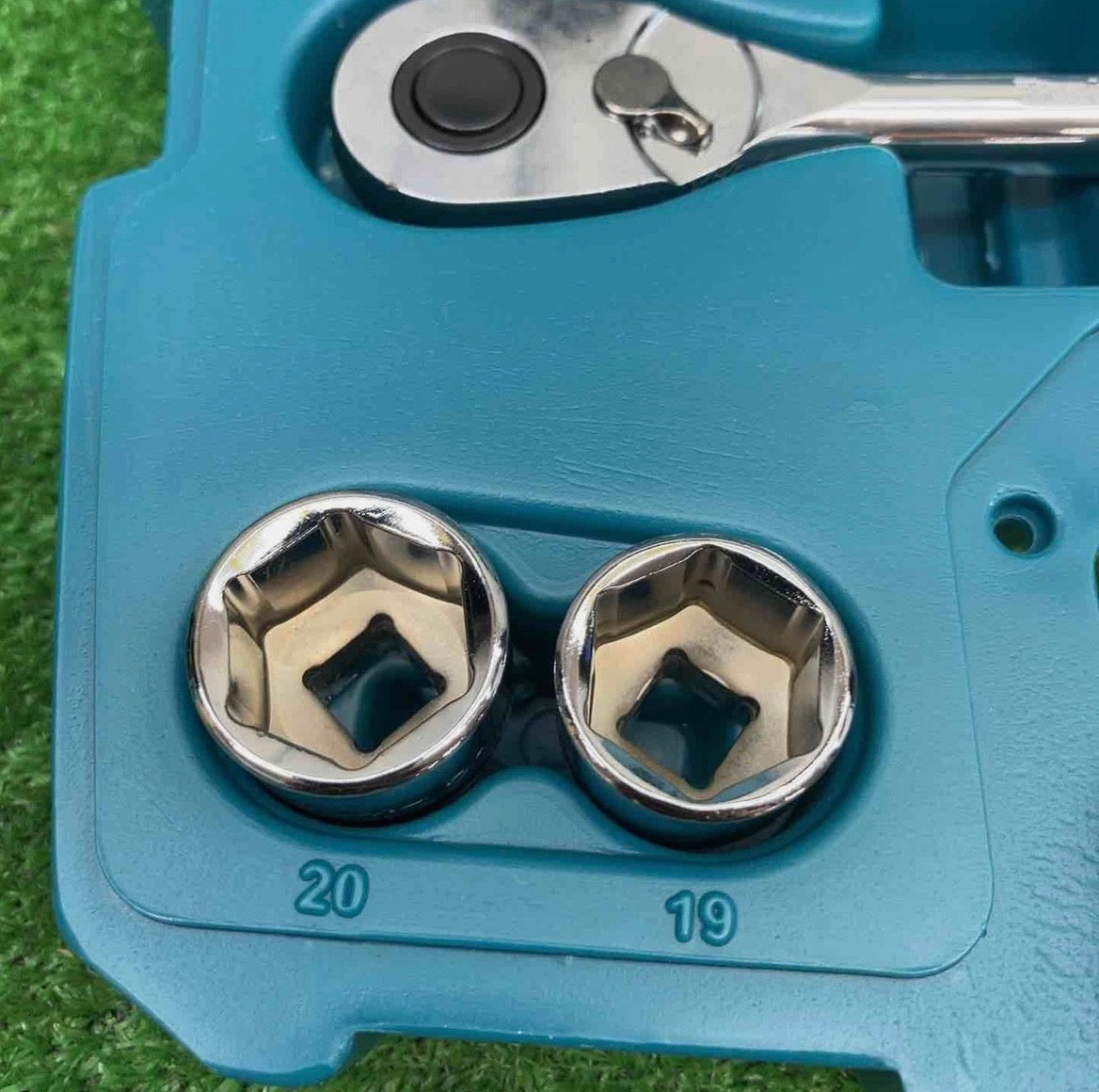 Makita B-65573 – 23 részes racsnis dugókulcs készlet