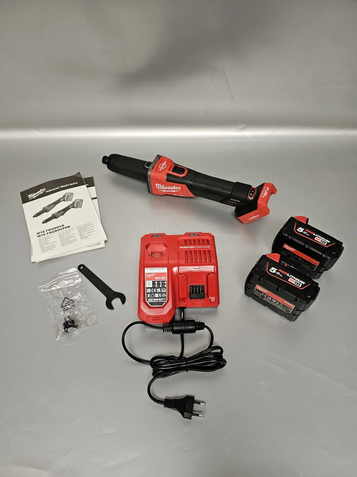 Milwaukee M18 FDGROVB M18 FUEL™ Akkumulátoros Egyenescsiszoló
