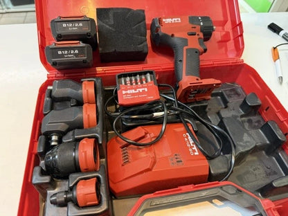 Hilti SFE 2-A12 Mehrfach-Bohrschrauber – 12 V, Kofferben, 2 Akkumulátorral és Töltővel