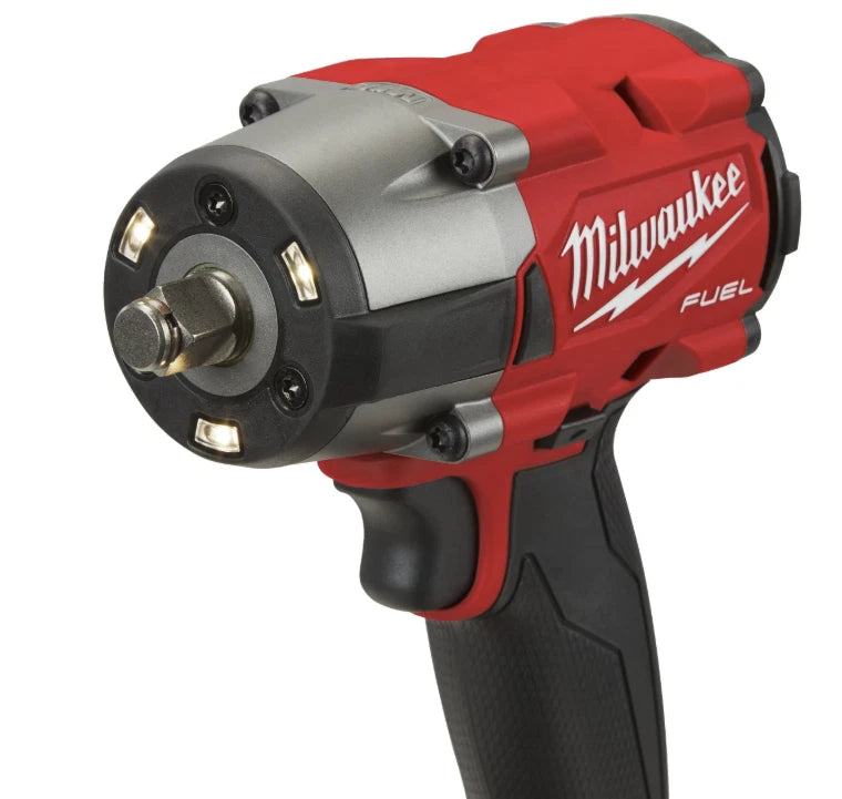 Milwaukee M18 FMTIW2F12-502X M18 FUEL™ 1/2" Közepes Nyomatékú Akkumulátoros Ütvecsavarozó