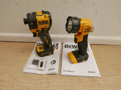 DeWalt DCF870 XR – 18V szénkefe nélküli hidraulikus ütvecsavarozó + DCL040 LED lámpa