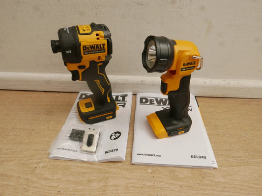 DeWalt DCF870 XR – 18V szénkefe nélküli hidraulikus ütvecsavarozó + DCL040 LED lámpa