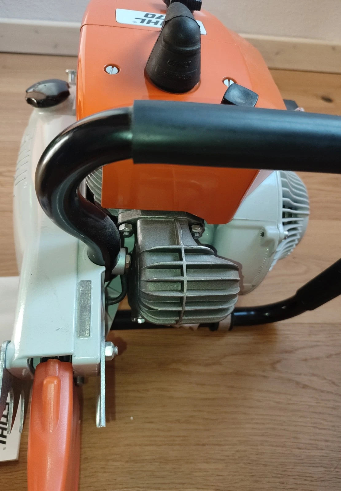 STIHL 070 Professzionális Benzines Láncfűrész – Eredeti Waiblingen gyártás, különleges kiadás