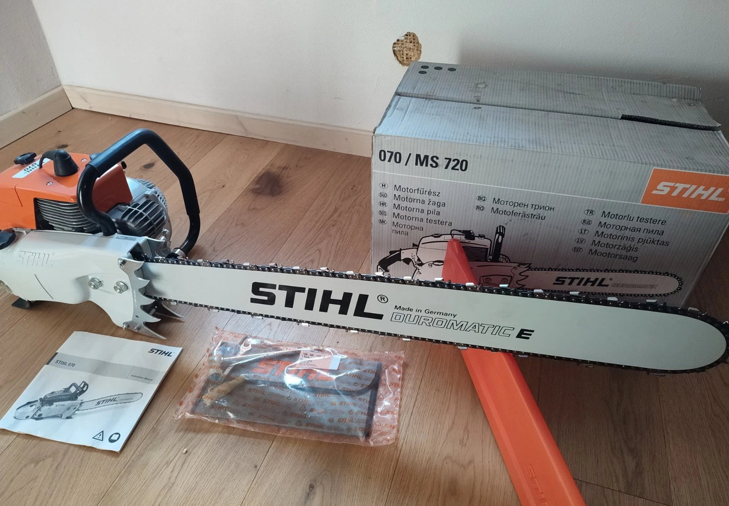 STIHL 070 Professzionális Benzines Láncfűrész – Eredeti Waiblingen gyártás, különleges kiadás